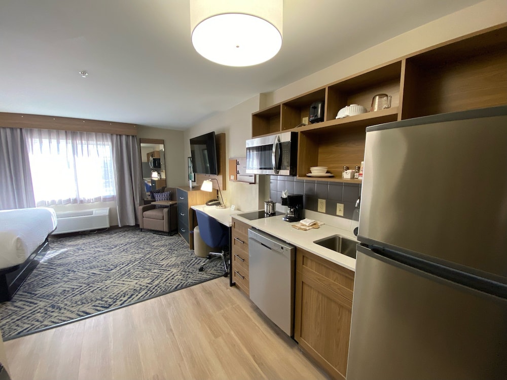 Candlewood Suites Williamsport by IHG - photo 18
