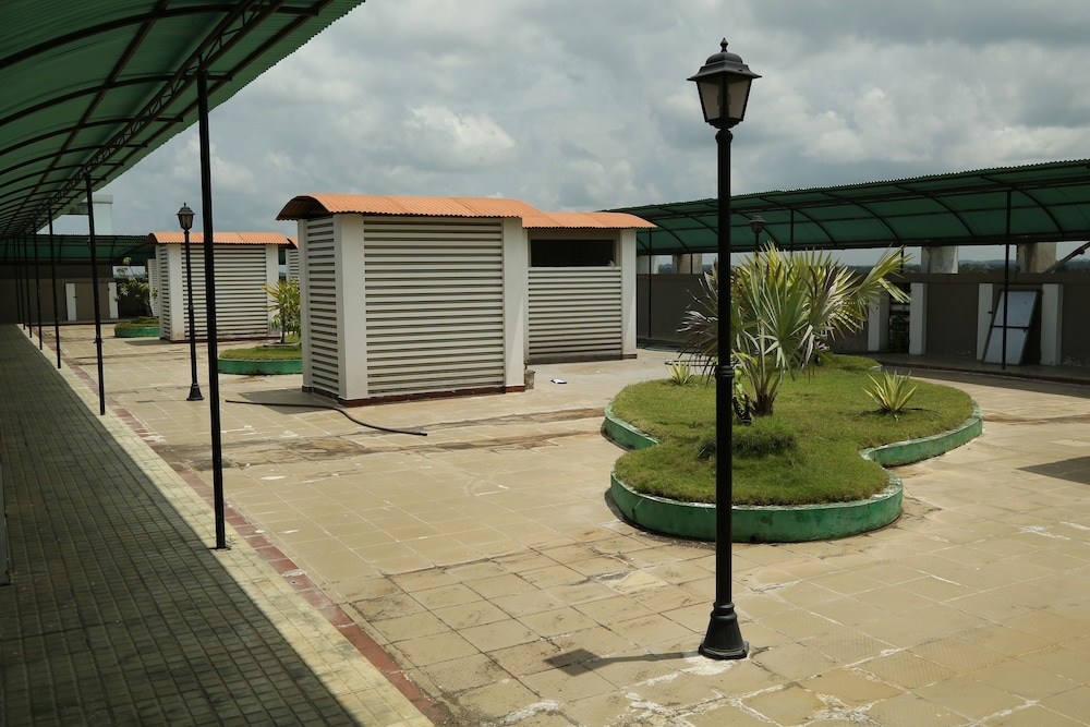 Aaha Airport Hotel — Alwaye — photo 5