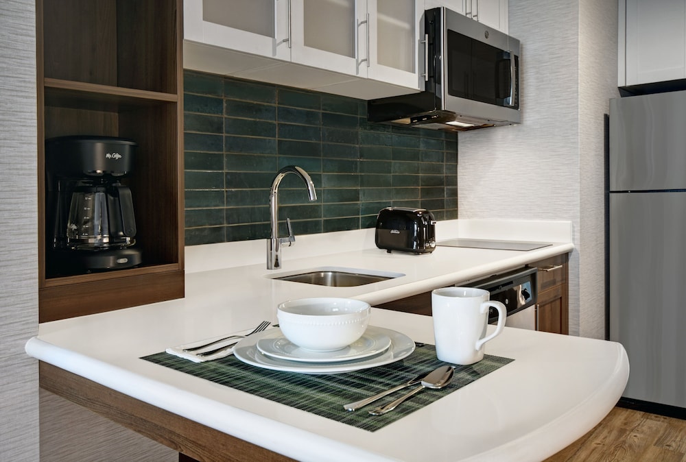 Staybridge Suites Houston Galleria Area by IHG - photo 20