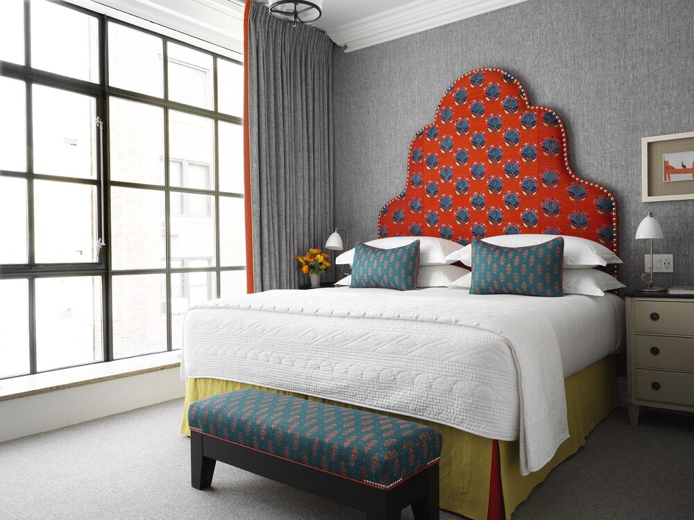 The Whitby Hotel - photo 7