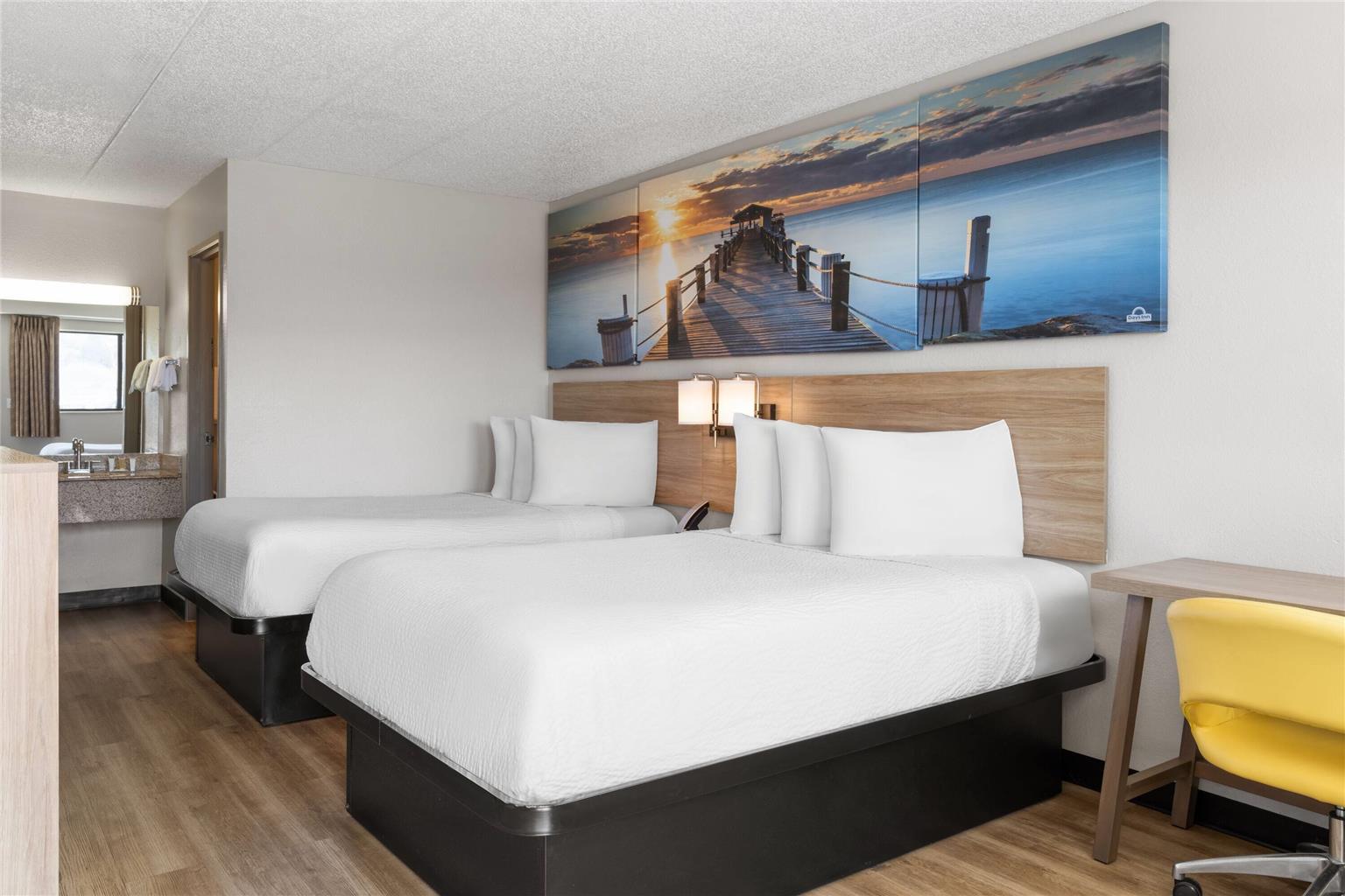 Days Inn by Wyndham Cloverdale Greencastle - photo 25