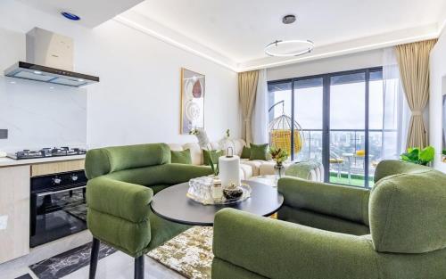 Riara One Heated Pool Gym Parking and Balcony