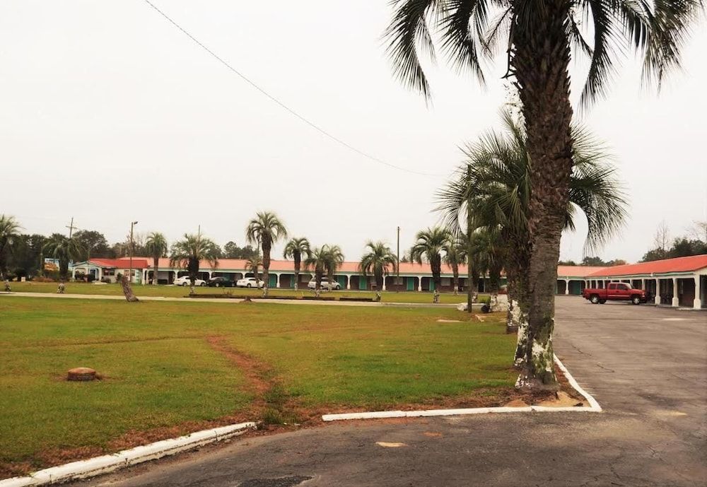 Motel Jesup - photo 4
