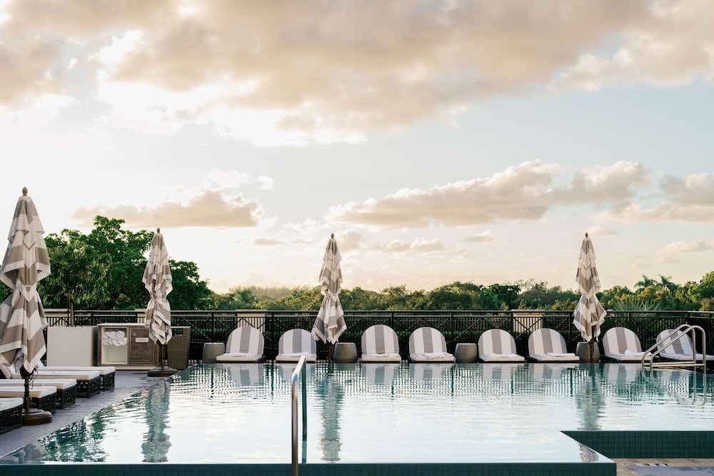 THesis Hotel Miami Coral Gables Curio Collection by Hilton - photo 27