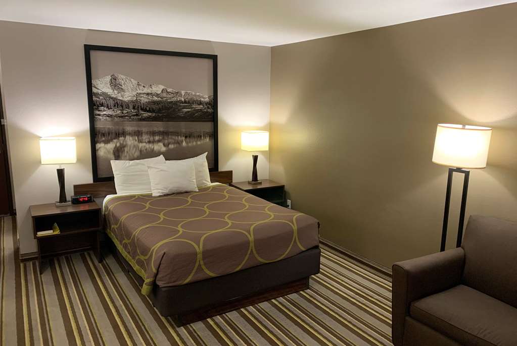 Super 8 by Wyndham Durango - photo 21