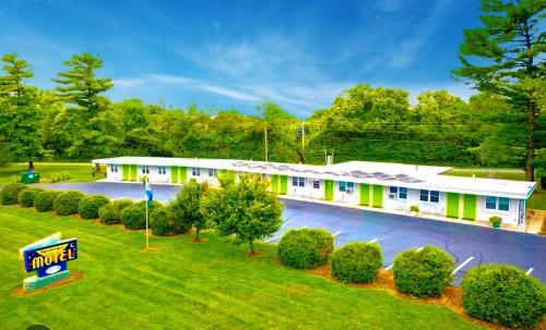 The Springs Motel in Yellow Springs, United States