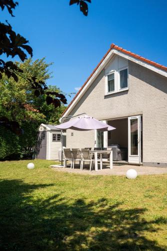 Duinhuisje voor families & honden nabij strand in Noordwijk-Binnen, Netherlands
