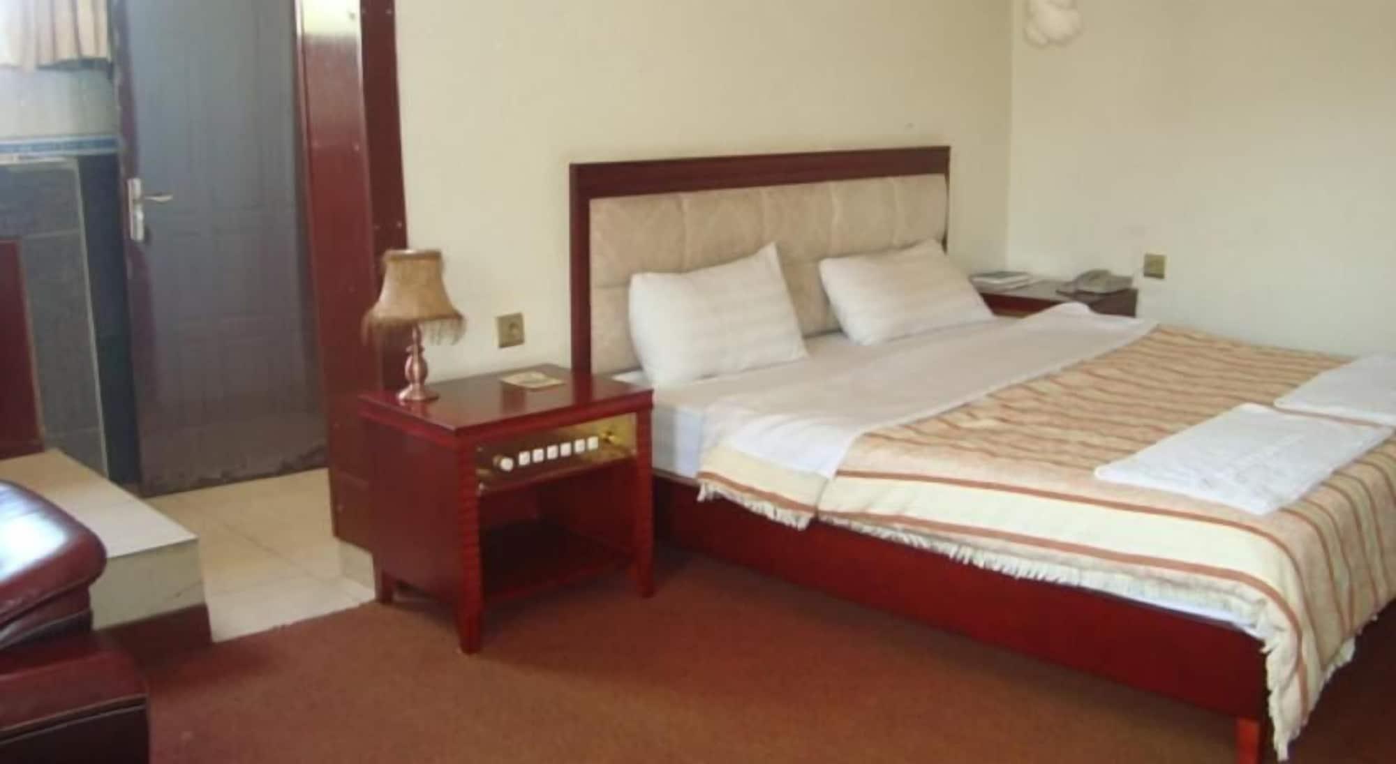DV Apartment Hotel — Kigali — photo 4