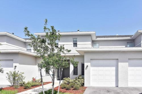 Modern Townhouse close to beaches — 4-Star Luxury Hotel in Fort Myers, United States