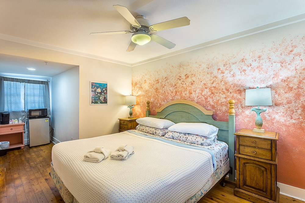 St. George Inn - photo 8