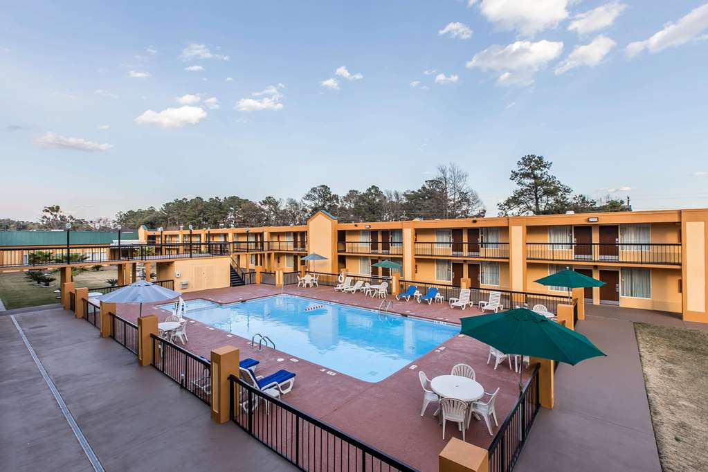Quality Inn Savannah Midtown - photo 14