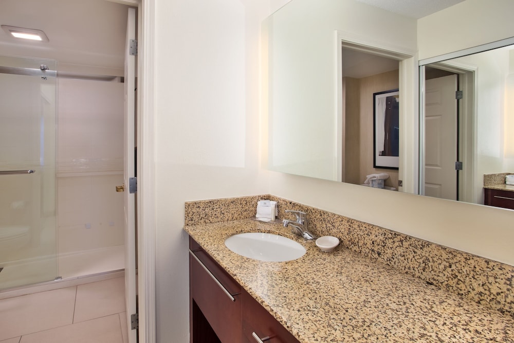 Residence Inn By Marriott Grand Rapids West - photo 29