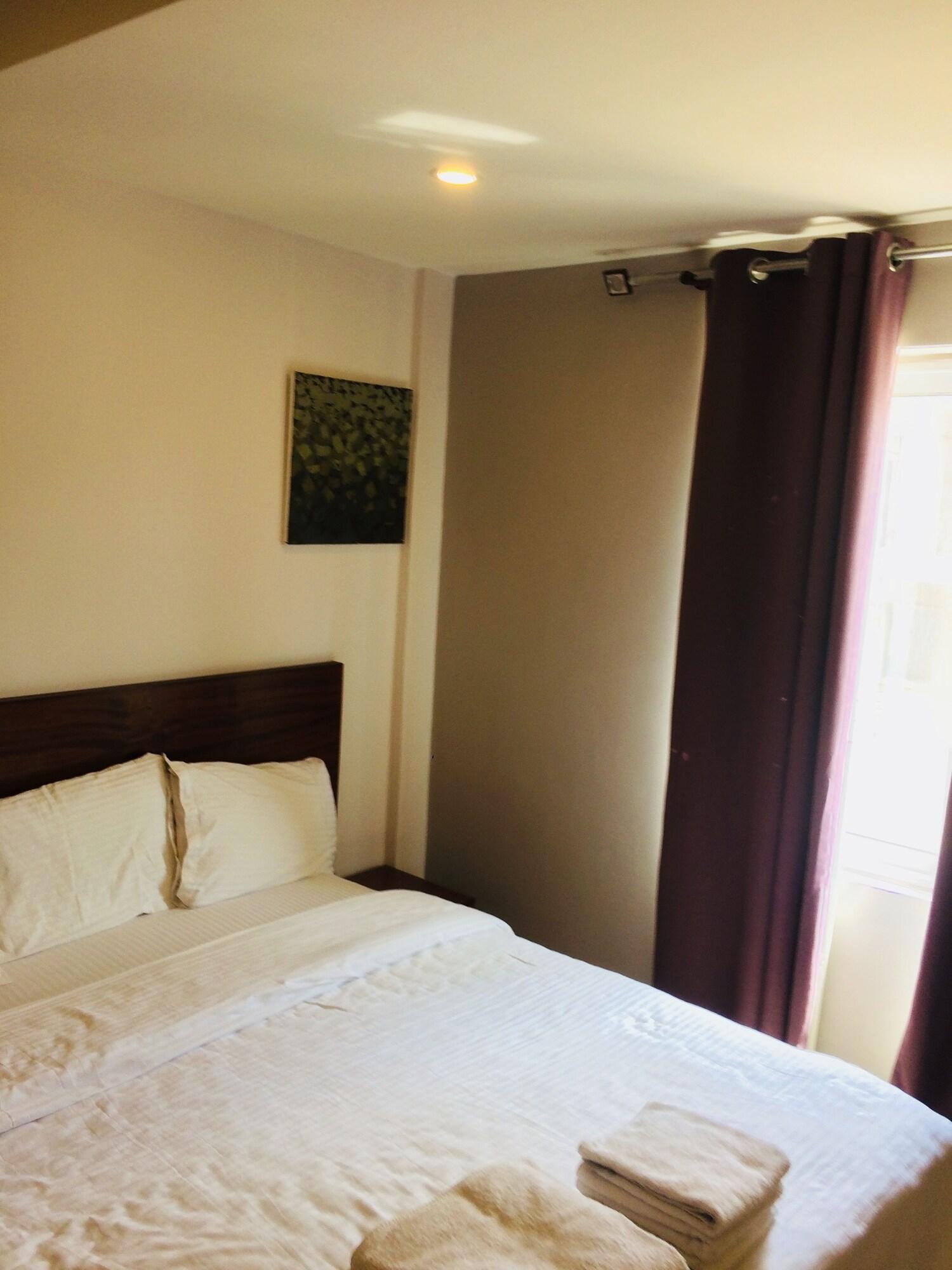 Loryn Court - last minute hotel in Accra