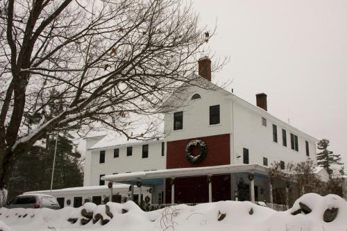 Woodbound Inn - photo 4