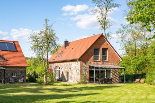 Alte Scheune - carbon neutral hotel in Rietz Neuendorf