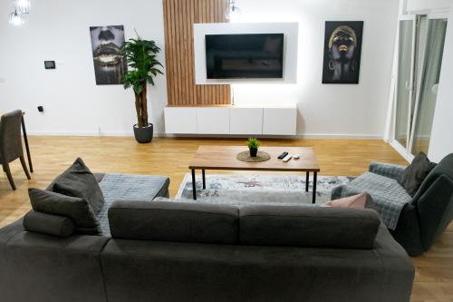 Mango Apartments — 4-Star Luxury Hotel in Gevgelija, Republic of Macedonia