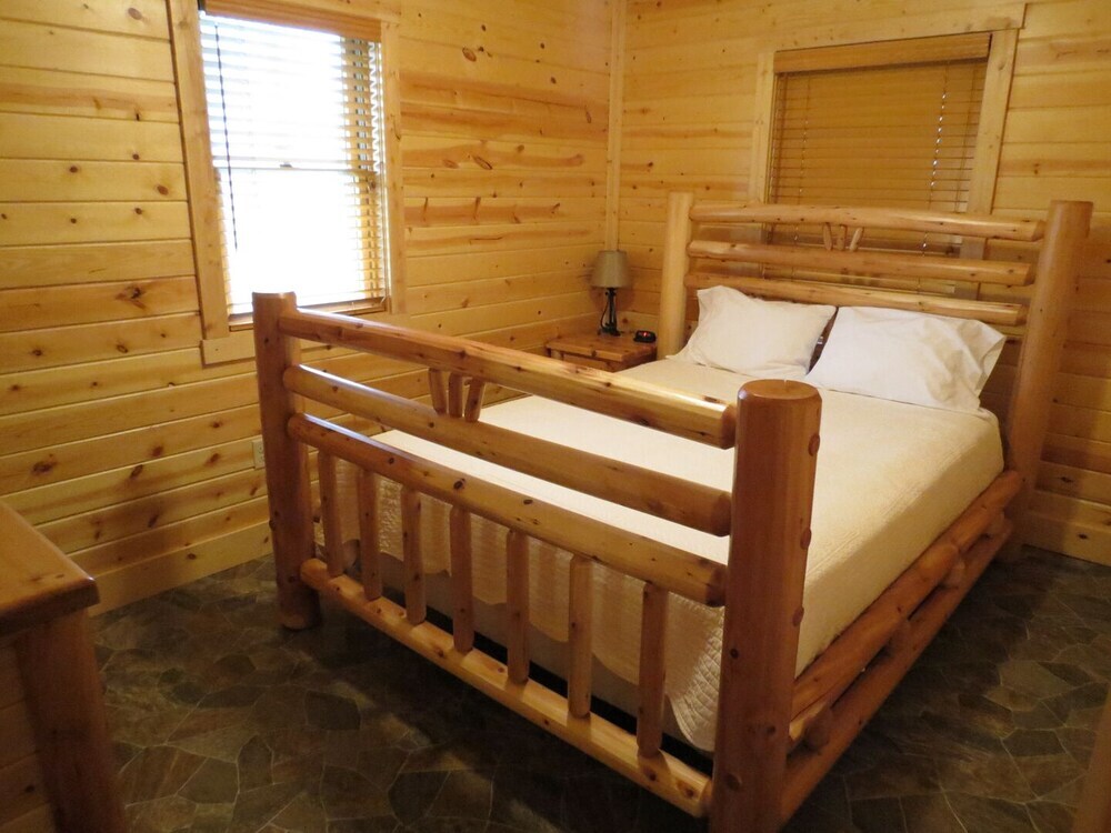 Creekside Resort - photo 3
