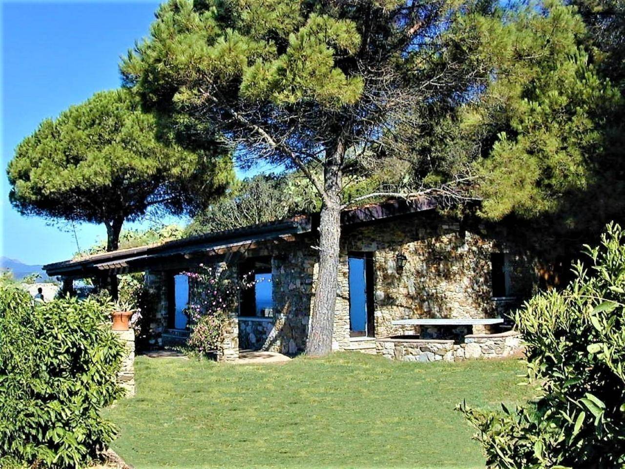 Villa Erste — 4-Star Luxury Hotel in Capoliveri, Italy