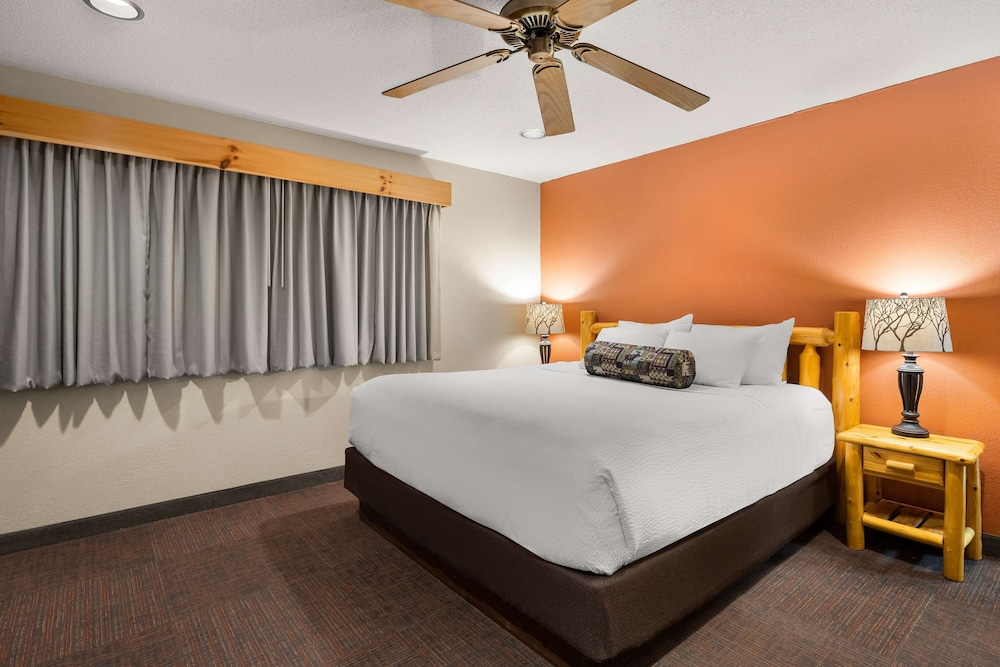 Best Western Northwoods Lodge - photo 12