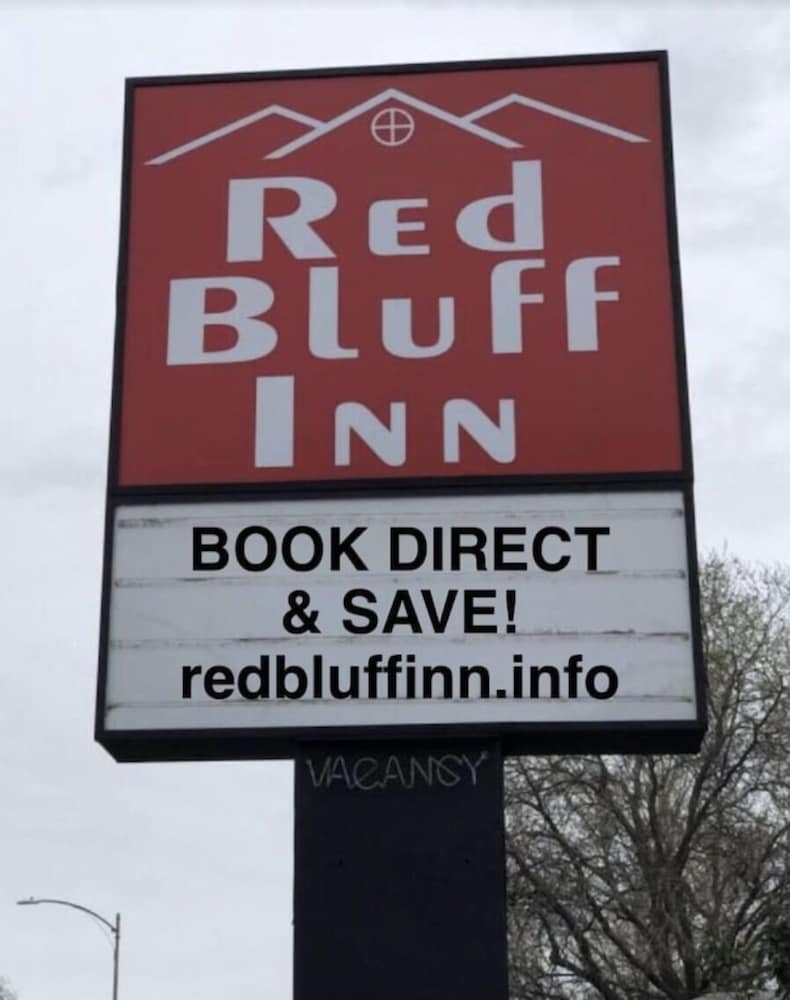 Red Bluff Inn - photo 21