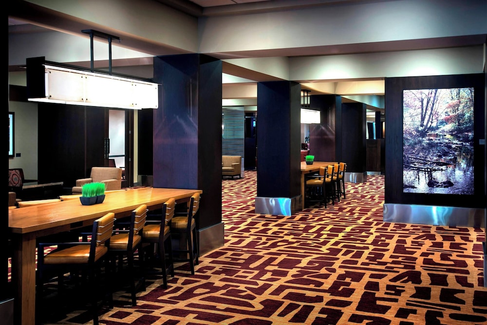 Trumbull Marriott Shelton - photo 2