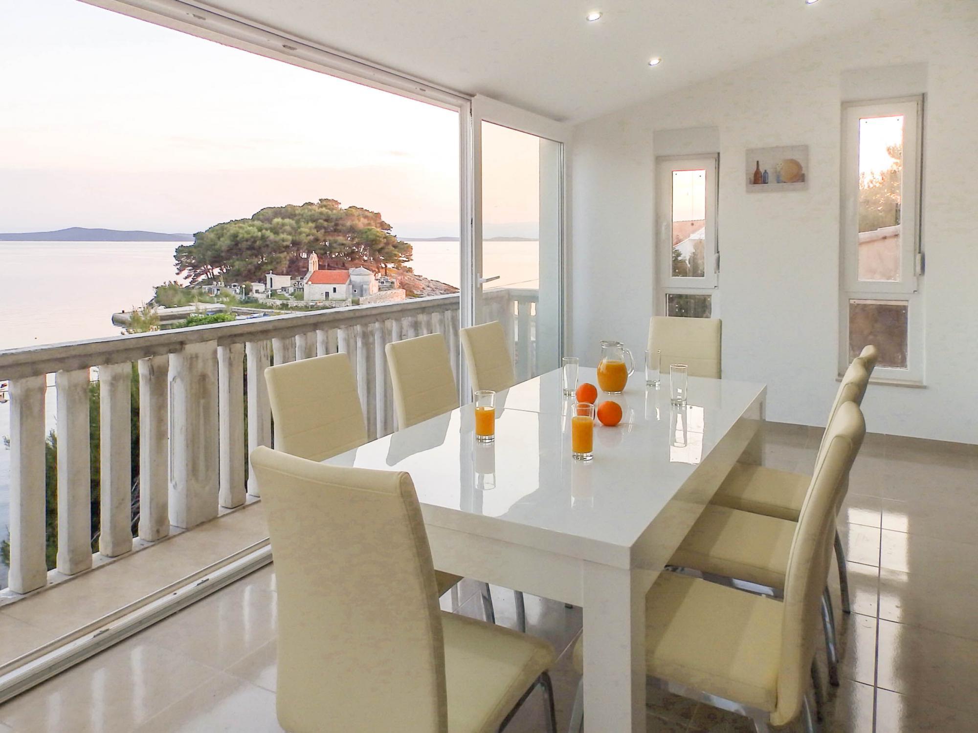 Apartment Ana Marija Savar — 4-Star Luxury Hotel in Sali, Croatia