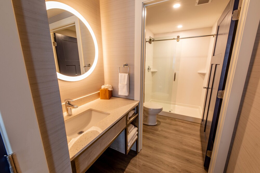 Hotel Lbi - photo 102