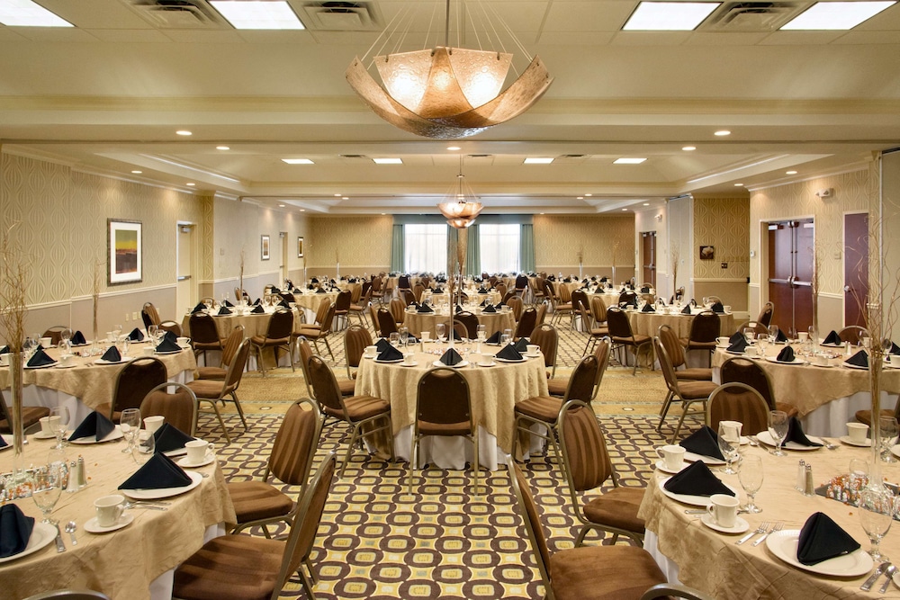 Hilton Garden Inn Cartersville - photo 44