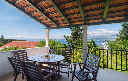 Stunning Apartment In Postira With Wifi — 4-Star Luxury Hotel in Postira, Croatia