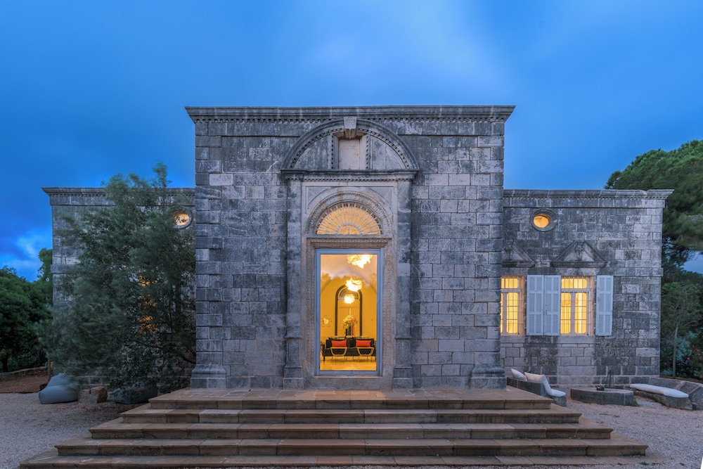 Amani Luxury 4 Bedroom Villa & Pool in Batroun — 4-Star Luxury Hotel in Batroun, Lebanon