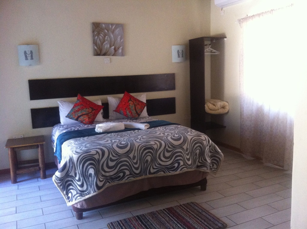 Shakawe Sands Lodge — Shakawe — photo 5