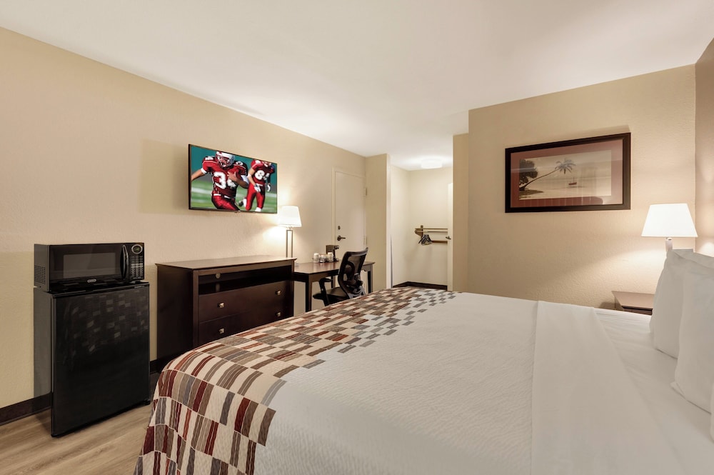 Red Roof Inn Gulfport Biloxi Airport - photo 12