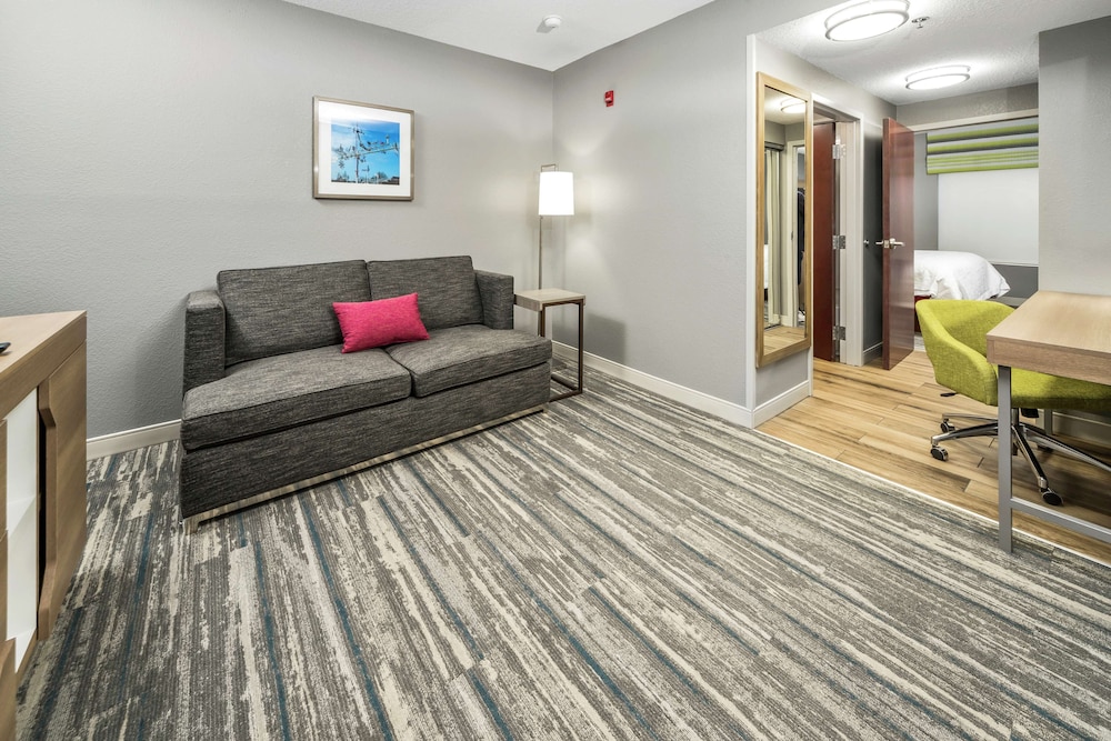 Hampton Inn Wilson Downtown - photo 7
