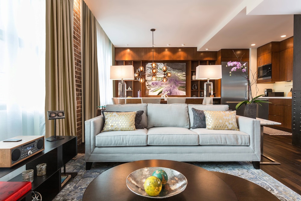JW Marriott Houston Downtown - photo 25