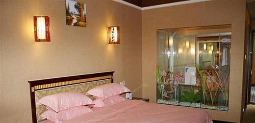 Xuefu Hotel — hotel in Panzhihua