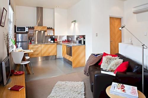 Twofourtwo Boutique Apartments — 4-Star Luxury Hotel in Launceston, Australia