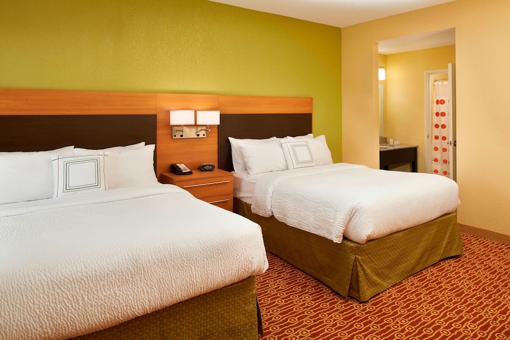 Towneplace Suites by Marriott Saginaw - photo 4