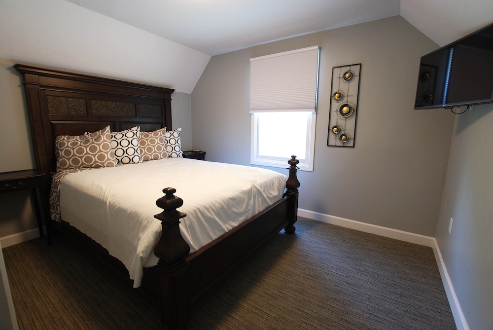 Homestead Suites Fish Creek - photo 15