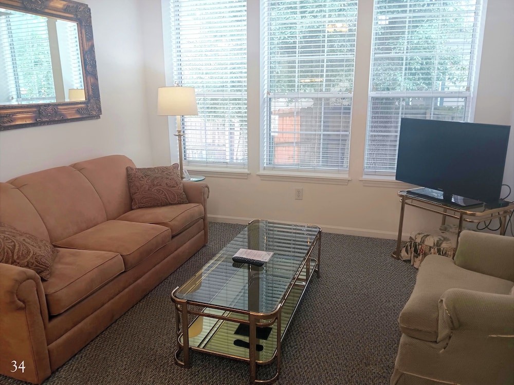 The Cozy Inn - photo 57