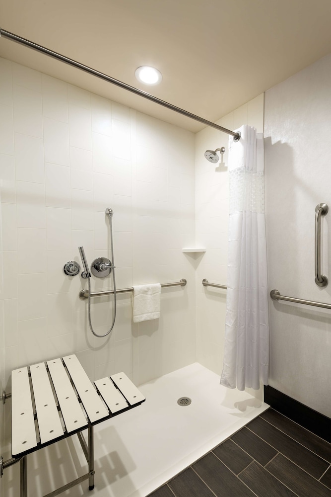 Hampton Inn Morristown I 81 - photo 7