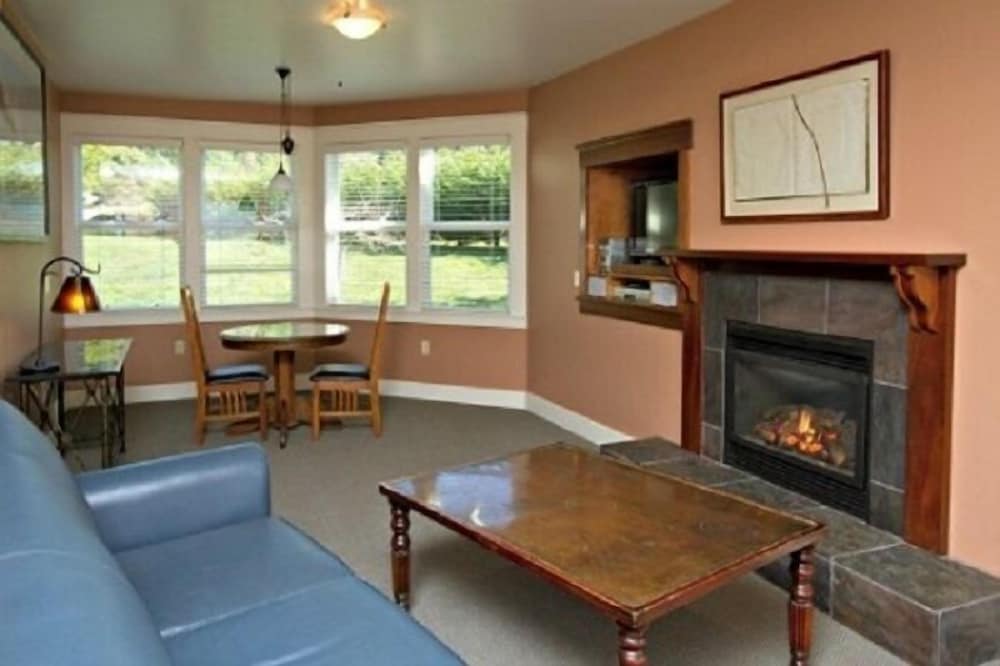 Little River Inn - photo 8