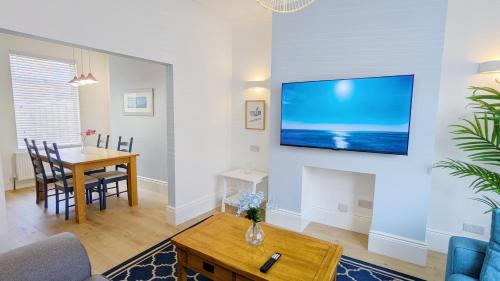 Sea Breeze House