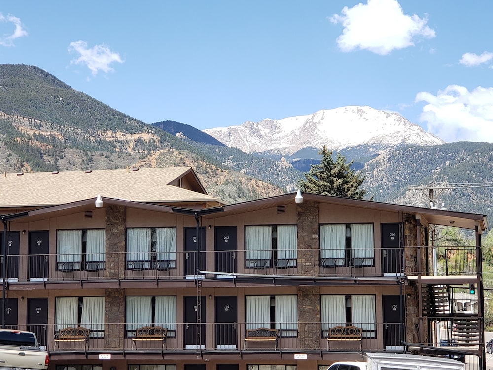 Silver Saddle Motel - photo 39