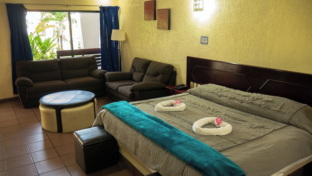 Hotel Plaza Mazari — Ciudad Hidalgo — photo 4