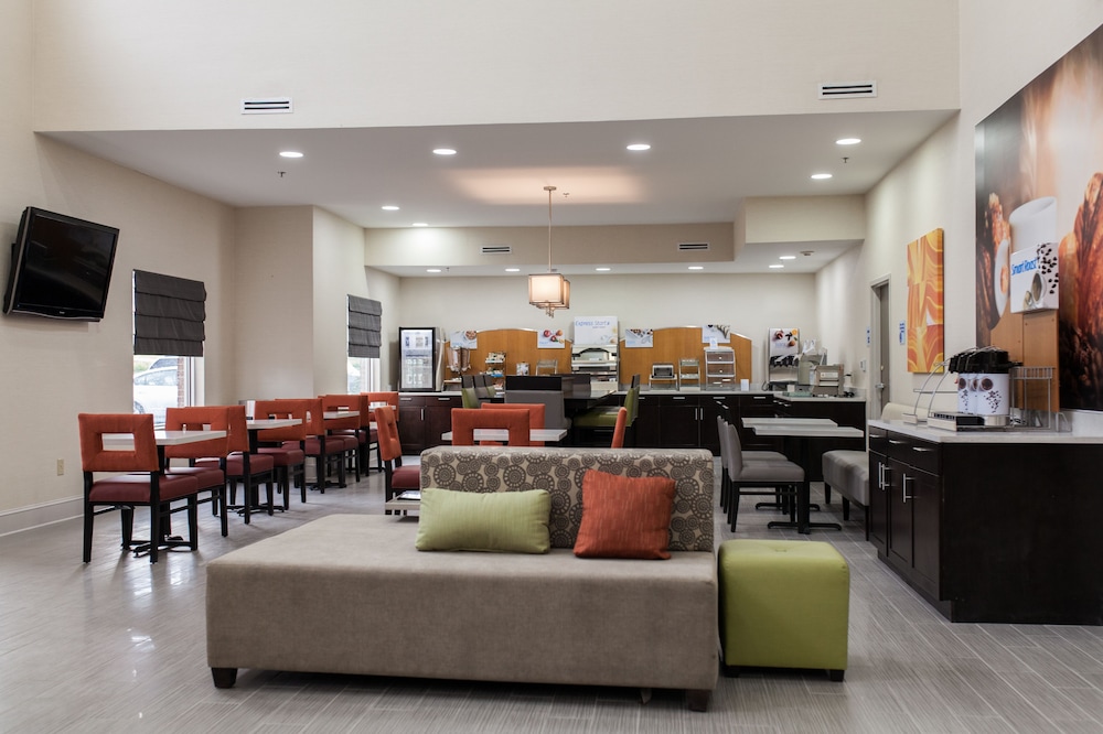 Holiday Inn Express & Suites Sweetwater by IHG - photo 3