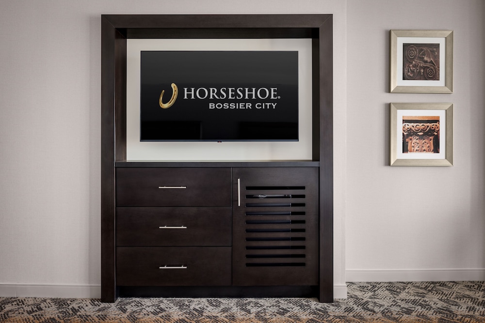 Horseshoe Bossier City A Caesars Rewards Destination - photo 4