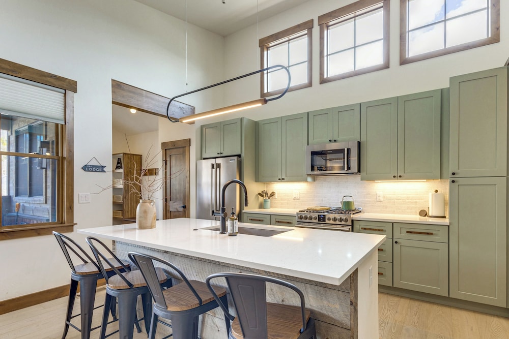 Mountain Views: Luxurious Grand Lake Escape — Alliance — photo 3