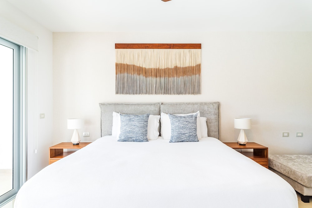 Casa Marbella Ocean View Penthouse apts — 4-Star Luxury Hotel in Playa Del Carmen, Mexico
