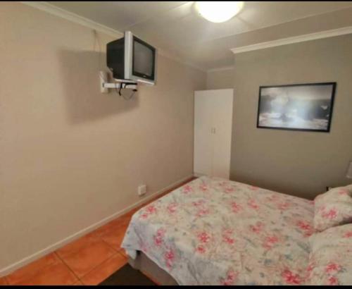 N One Self Catering