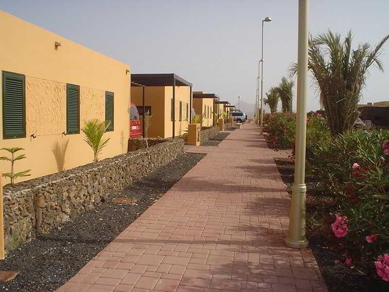 Villas Del Sol Deluxe — 4-Star Luxury Hotel in Corralejo, Spain